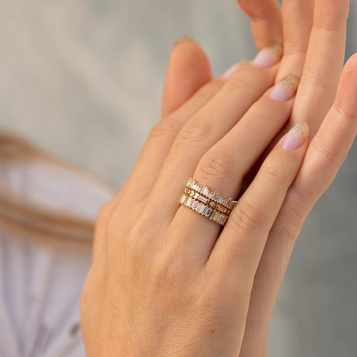 Cityscape iternity ring with needle Bagute daimonds