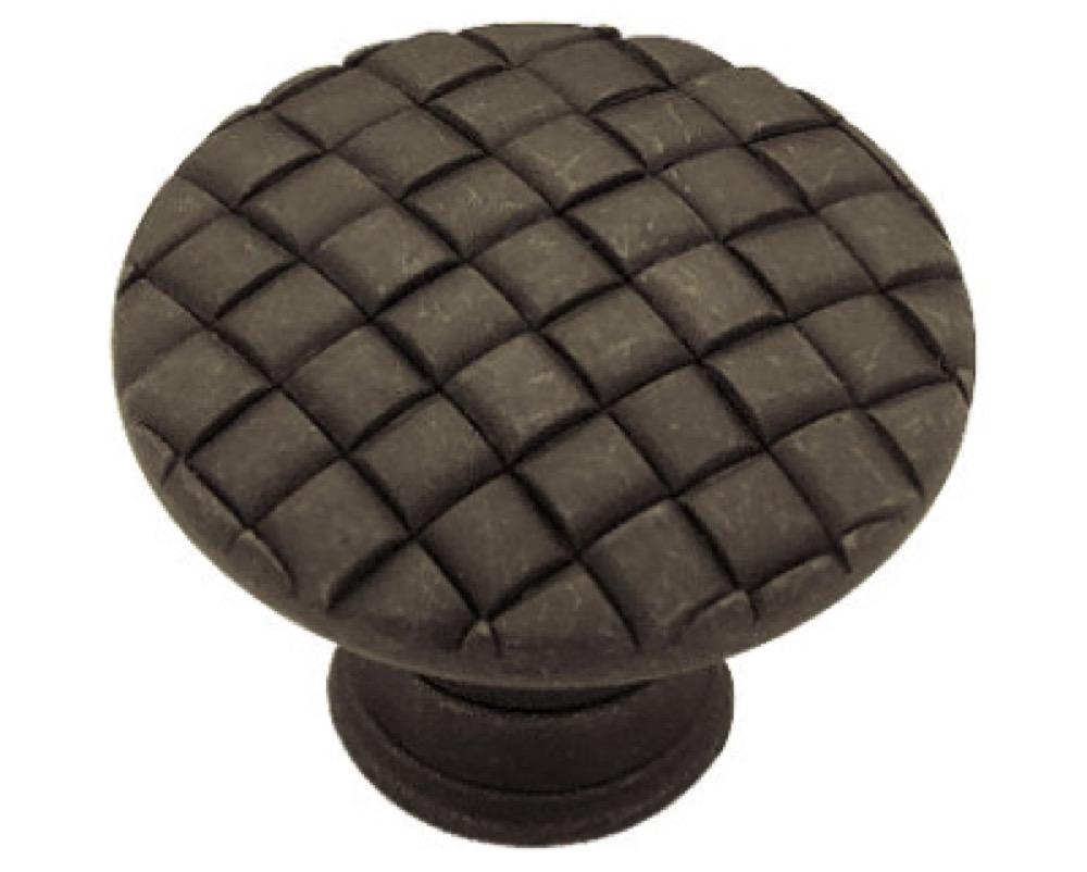 1-1/8" BRZ BSKT Knob