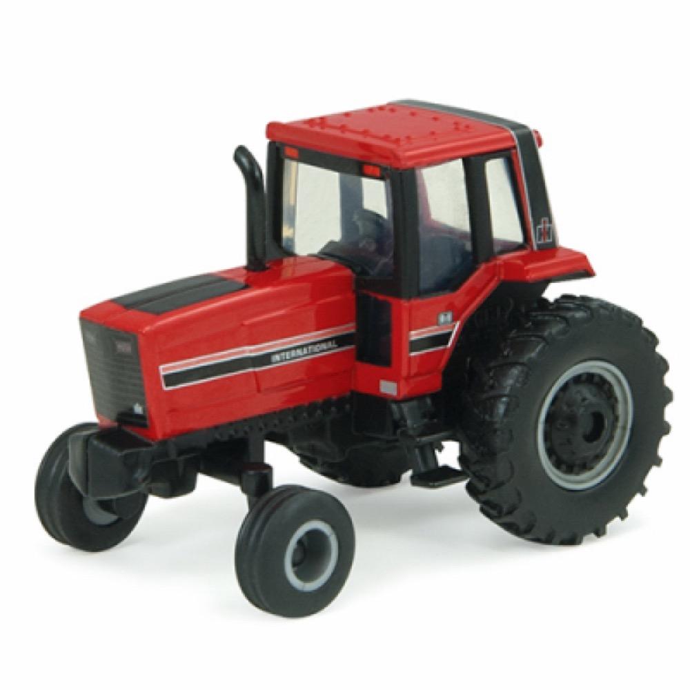 1:64 CIH Modern Tractor