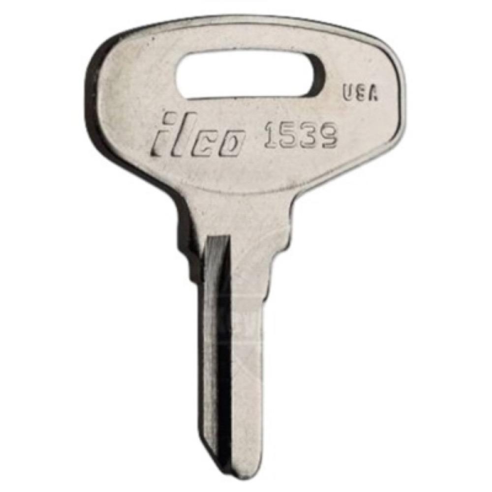 1539 Kubota Trac Key