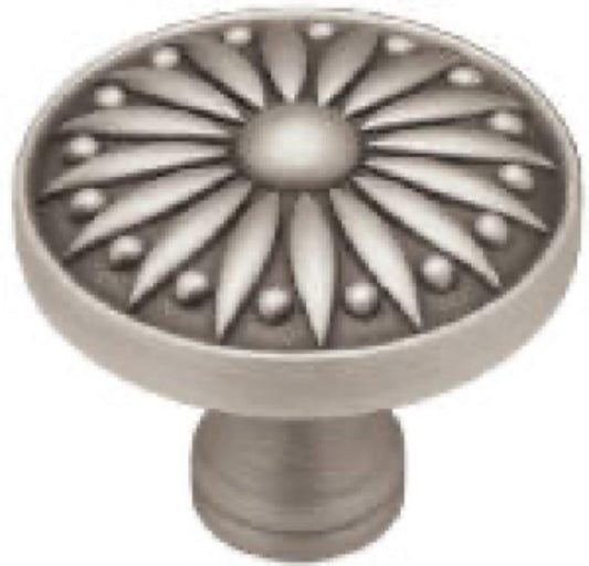 Sat Pew Grecian Knob