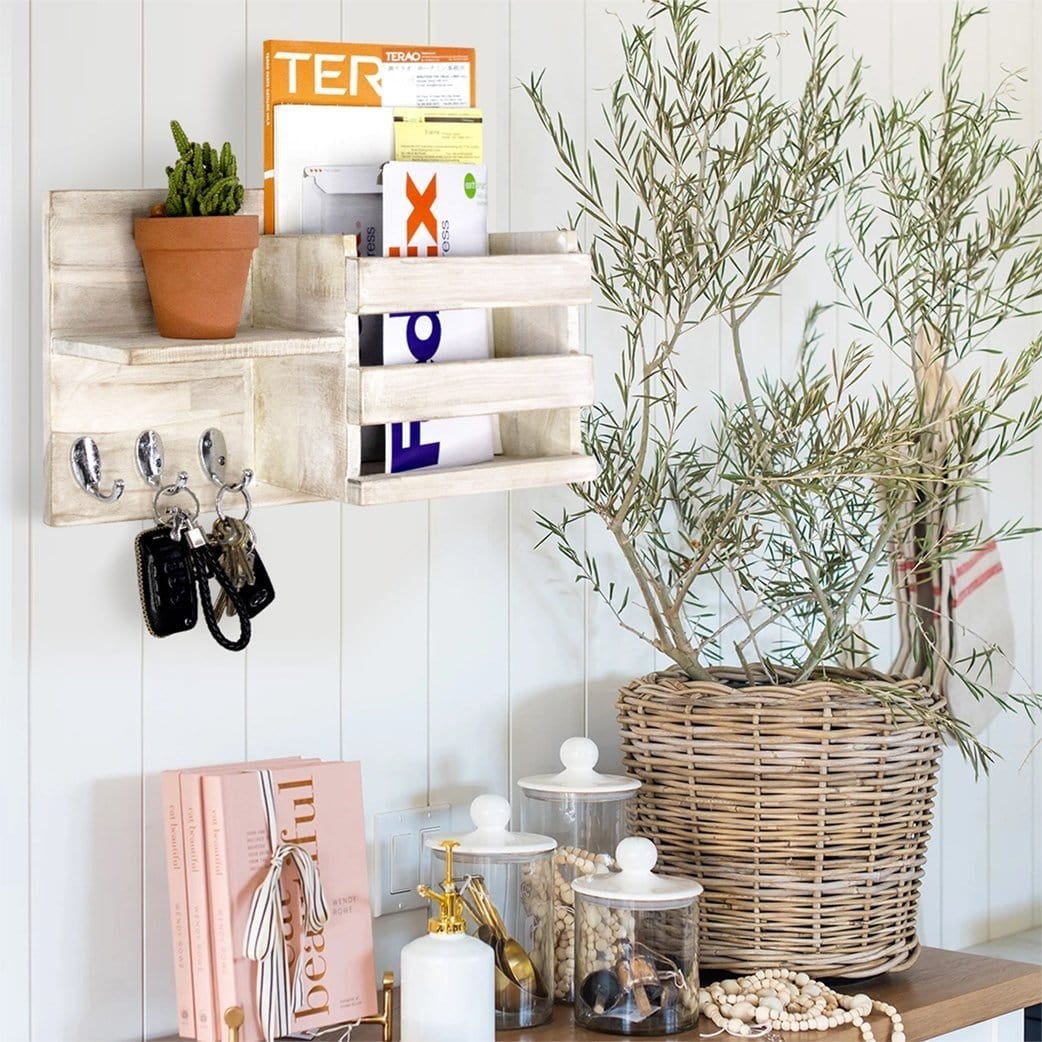 Rustic Width Wooden Wall Hanging Organizer for Home Decoration